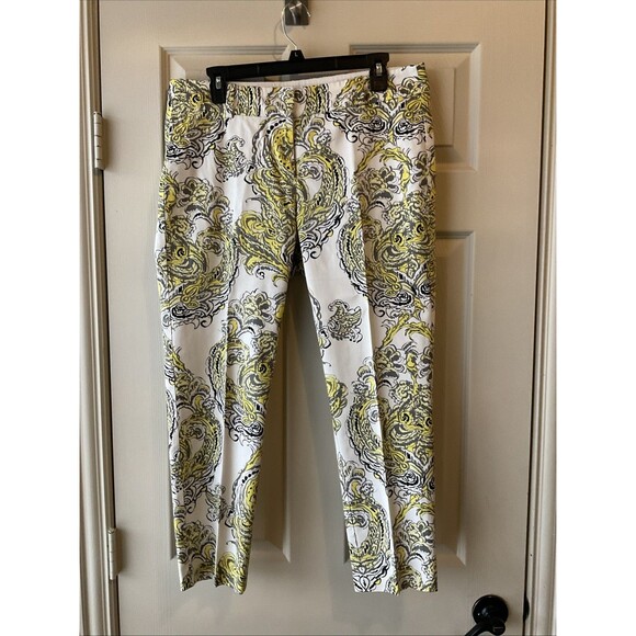 Ann Taylor, Carnegie Crop Pants, Mid-Rise,  Yellow Floral Print, Size: 8 - Picture 2 of 7